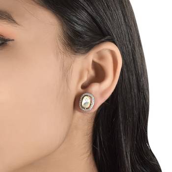 Kundan Studs Earrings 3