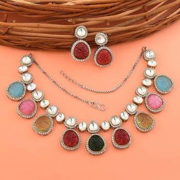 Silver Tone Kundan Necklace Sets With Multicolor Stone 1