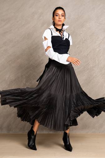Black Raven Corset