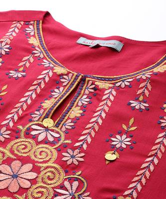 Magenta Pink Embroidered Kurta With Pant And Dupatta 6