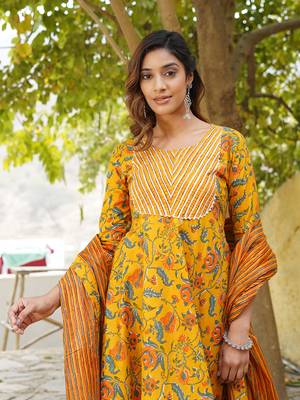 Women Mustard Cotton Kurta with Trousers And Dupatta Set 4
