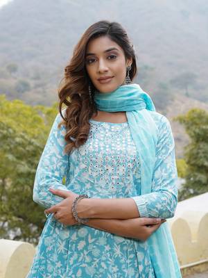 Women Blue Cotton Kurta with Trousers And Dupatta Set 1