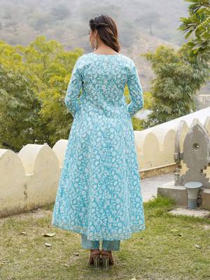 Women Blue Cotton Kurta with Trousers And Dupatta Set 3
