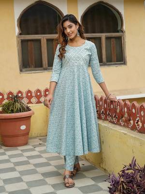 Women Sky Blue Pure Cotton Kurta with Trousers And Dupatta Set 4