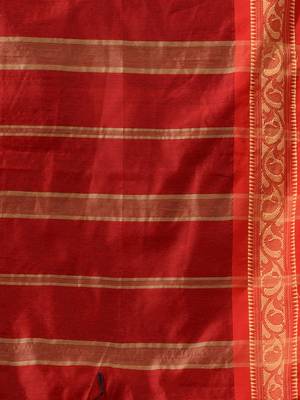 Red Cotton Silk Handwoven Saree With Nakshi Borders 5