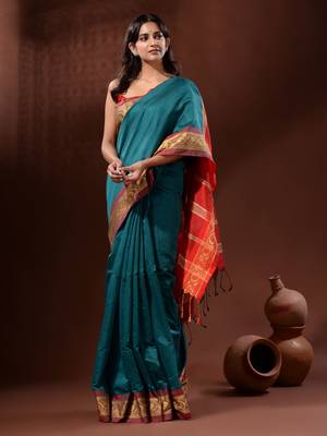 Teal Cotton Silk Handwoven Saree With Nakshi Borders 2