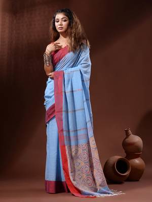 Sky Blue Cotton Handspun Handwoven Saree With Sambolpuri Pallu 2