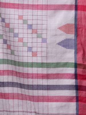White Cotton Handspun Handwoven Saree With Checkered Design 5
