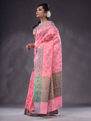 Pink Handwoven Banarasi Silk Saree With Zari Woven Foliage Pattern 3