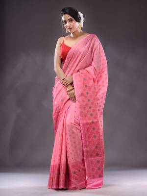 Pink Handwoven Banarasi Silk Saree With Zari Woven Small Floral Motifs 2