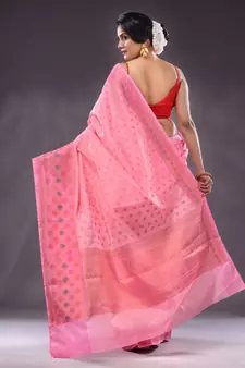 Pink Handwoven Banarasi Silk Saree With Zari Woven Small Floral Motifs