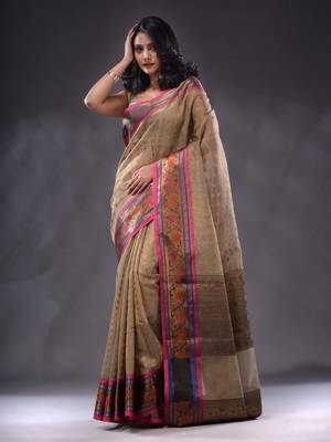 Ecru Resham Kota Handwoven Saree With Zari Woven Ethnic And Lotus Patterns 2