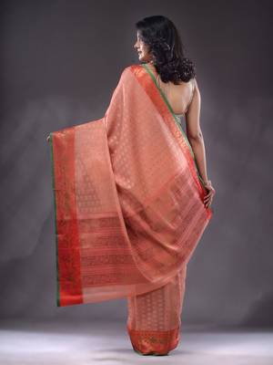 Peach Resham Kota Handwoven Saree With Zari Woven Ethnic And Nakshi Patterns 4