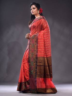 Red Cotton Blend Handwoven Saree With Zari Woven Ethnic Patterns 3