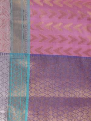 Pink Cotton Blend Handwoven Saree With Zari Woven Texture And Nakshi Patterns 5
