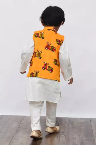 Off white Kurta and Pant with Scooter Print Jacket