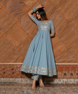 Women's Powder Blue Cotton Silver Anarkali Set 3