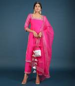 Zoya Pink Taffeta Silk Kurta Set