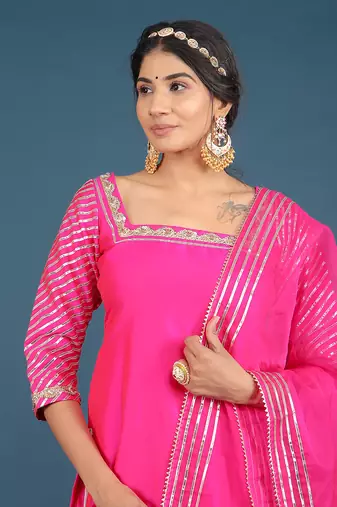 Zoya Pink Taffeta Silk Kurta Set