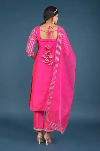 Zoya Pink Taffeta Silk Kurta Set