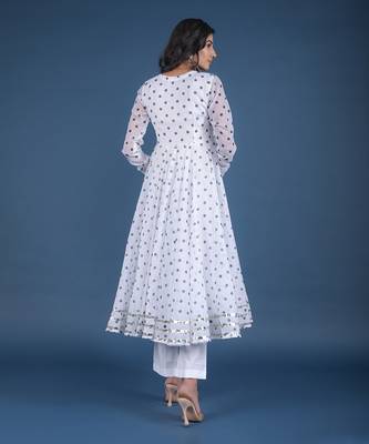 Polka Dot White Anarkali Set 4