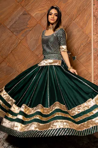 Baisa Dark Green Lehenga Set