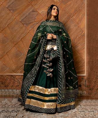 Baisa Dark Green Lehenga Set 1