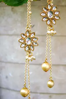 Kundan Kanauti Earrings