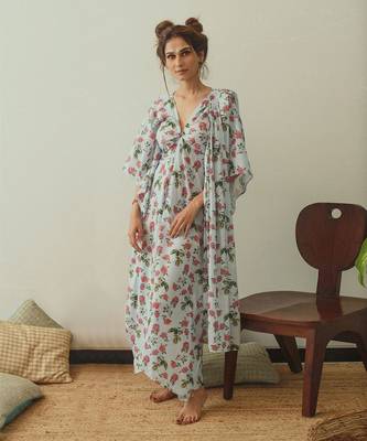Iceberg Blue Kaftan Saree Without Blouse 1