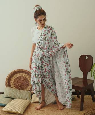 Iceberg Blue Lungi Saree & Top Set Without Blouse 1