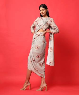 Oyster Pink Rayon Floral Printed Dhoti Saree and Top Set 5