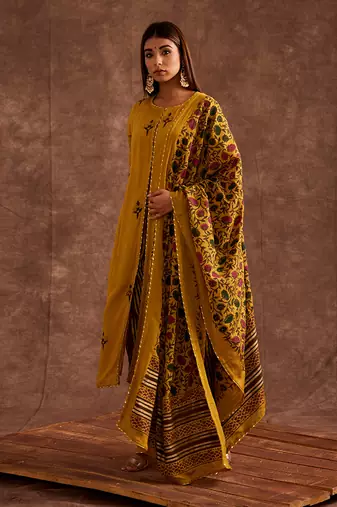 Mustard Handblocked Suit