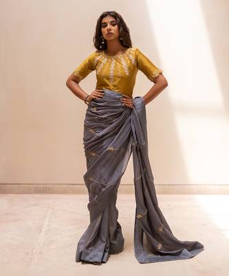 Steel Grey Gotapatti Saree Set 5