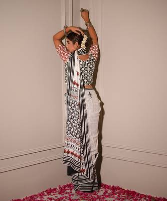 Monochrome Hand Blocked Saree Set 2