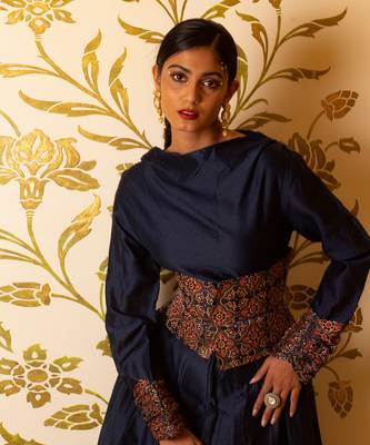 Cowl Neck Anarkali Long Dress With Corset Belt 2
