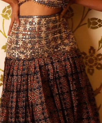 Ajrakh Print Tie-At-Waist Blouse And Skirt Set 5