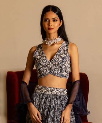 Blue Printed Skirt And Blouse Set 2