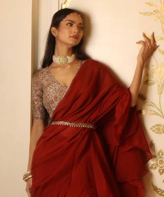 Rustic Red Organza Ruffle Saree Set 4