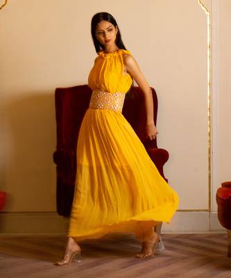 Yellow Dress With Corset Belt 5