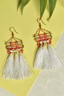 White Misty Tassel Earrings 