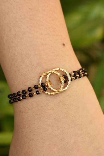 Love Knot Mangalsutra Bracelet