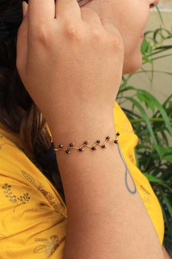 Retro Twist Mangal Sutra Bracelet