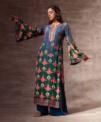 Lotus Long length Kurta with flared sleeves 1