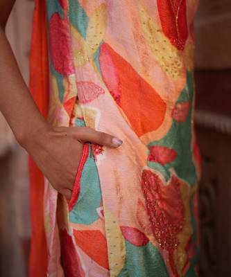 Cowl Neck Kurti Set 4