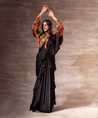 Pre- Draped ruffled saree 2