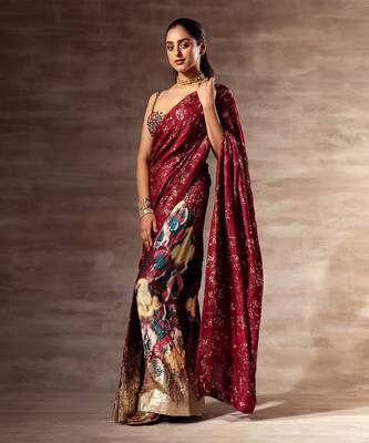 Ikat Print Mulberry silk Saree Set 1