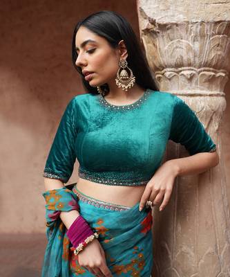 Floral Printed Saree 4