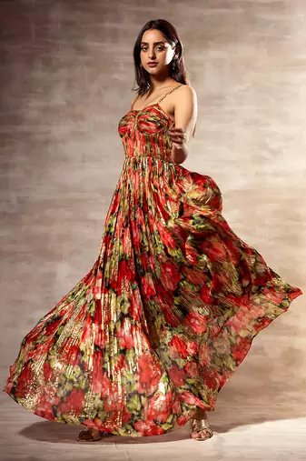 Rose Hand Micro-pleated Metal strap dress