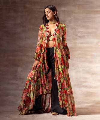Red Rose Shrug with Ruffles and puffed sleeves 1
