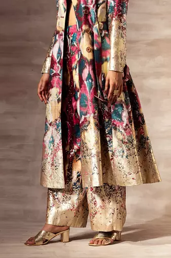 Ikat Raw silk Trench Coat and wooden buckle belt